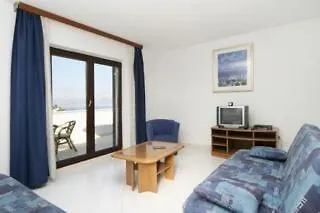Apartment Apartments Pucisca *