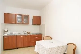 Apartments Pucisca